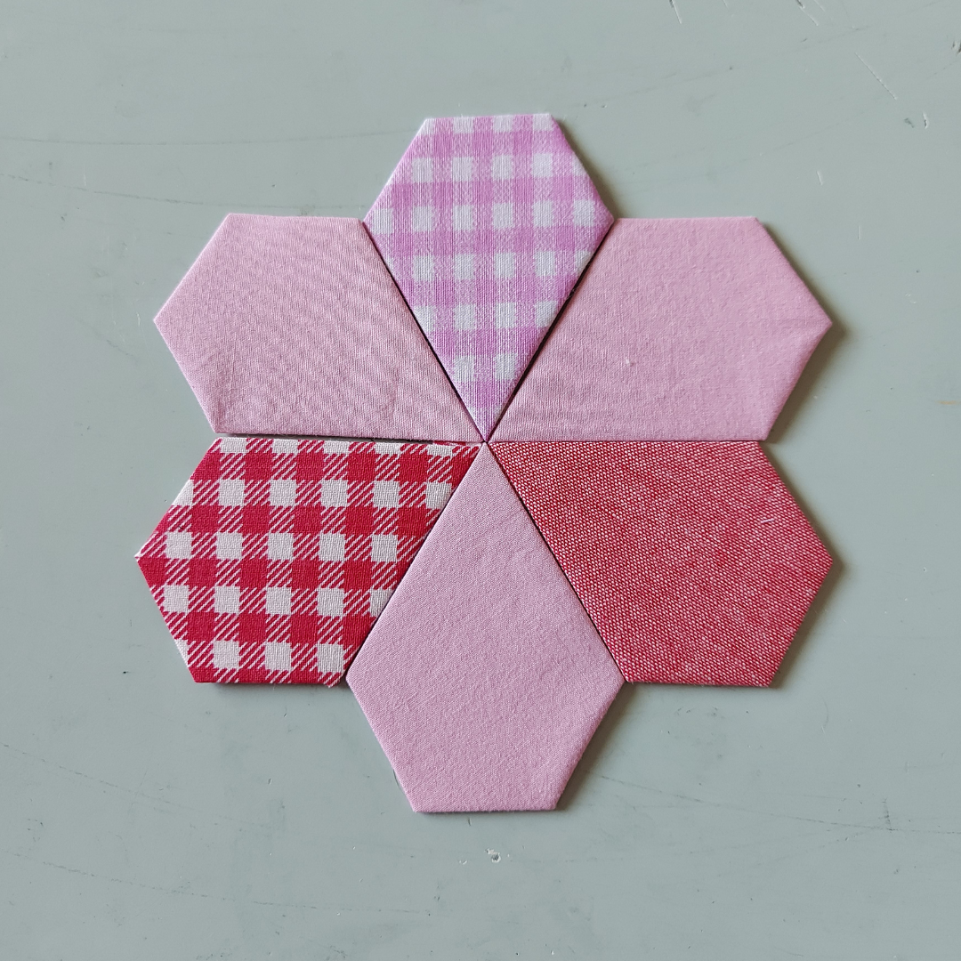 JEWEL HEARTS & INSTRUCTION LEAFLET