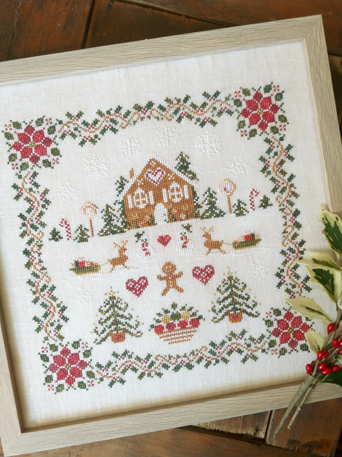 MOJO STTICHES - AT THE GINGERBREAD HOUSE CHART