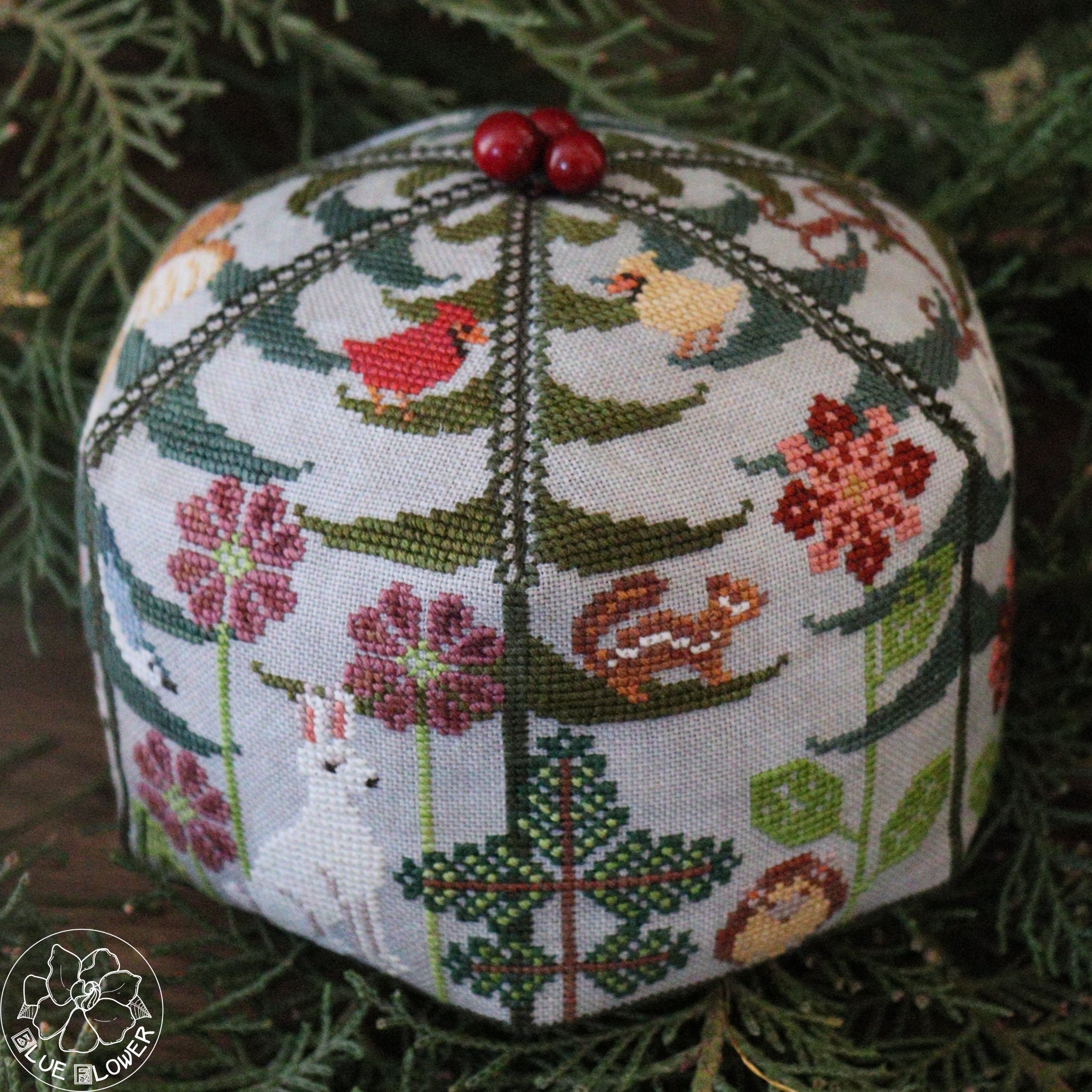 THE BLUE FLOWER - FESTIVE FOREST