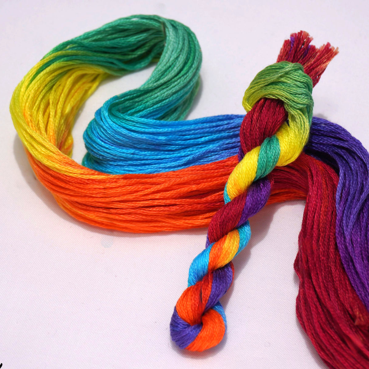 Chaos fabulous Colorful embroidery thread
