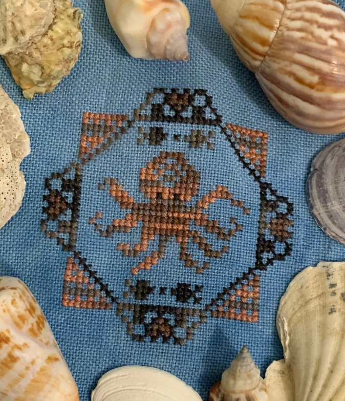 DARLING & WHIMSY - QUIRKY QUAKER OCTOPUS