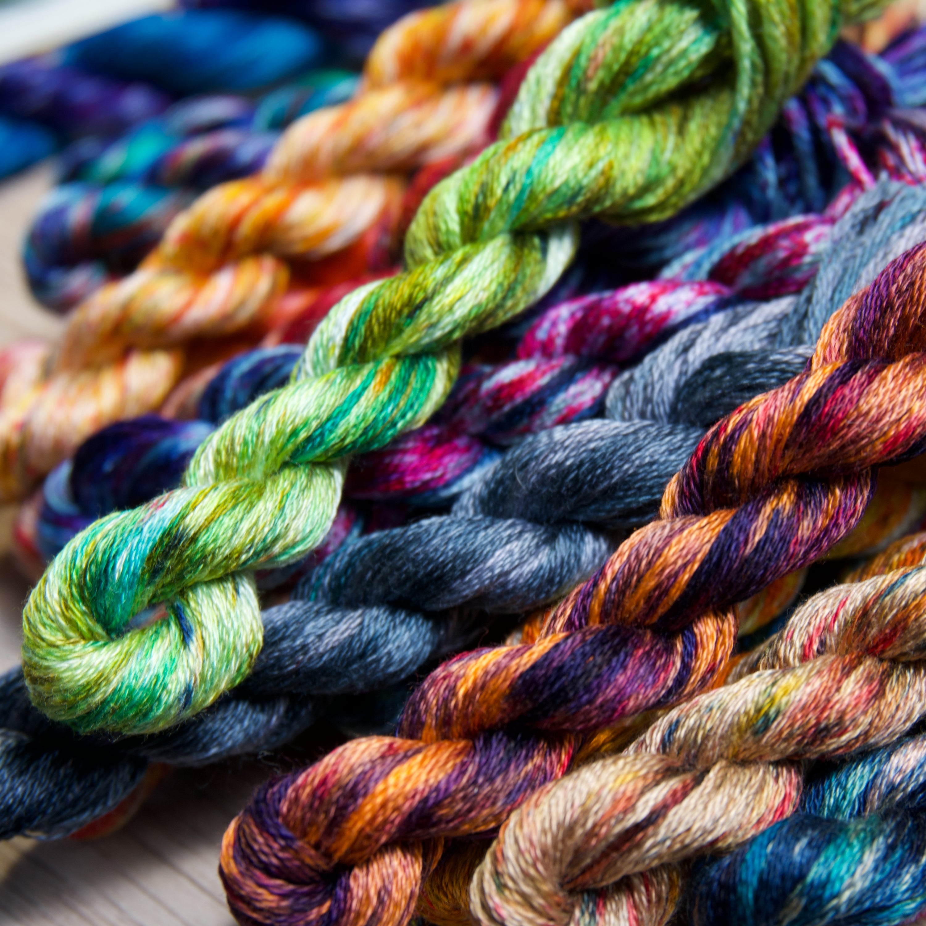 SPECKLE THREAD MYSTERY PACK
