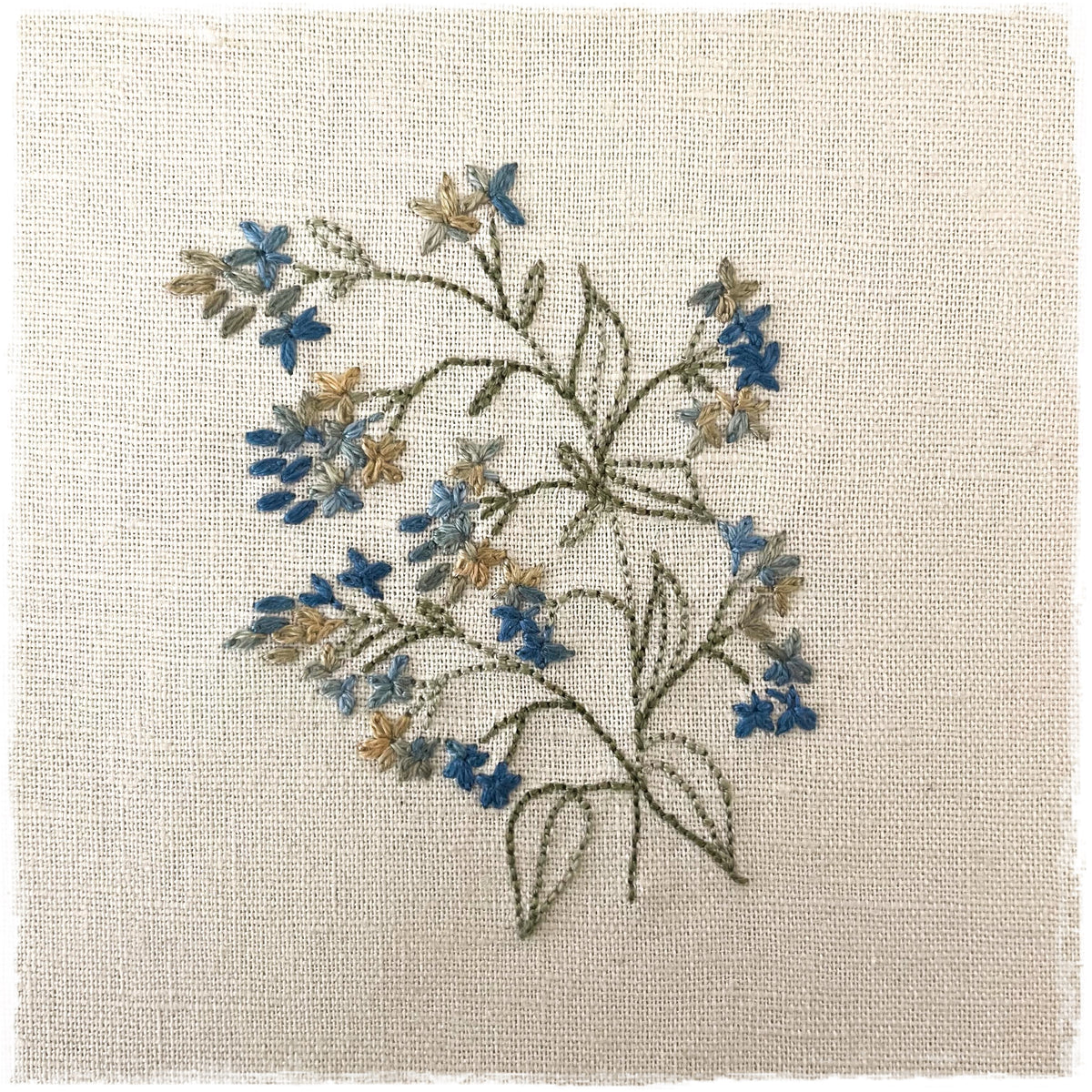 BLUE FORGET ME NOT FLOWER BRANCH HAND EMBROIDERY PATTERN - DIGITAL DOWNLOAD