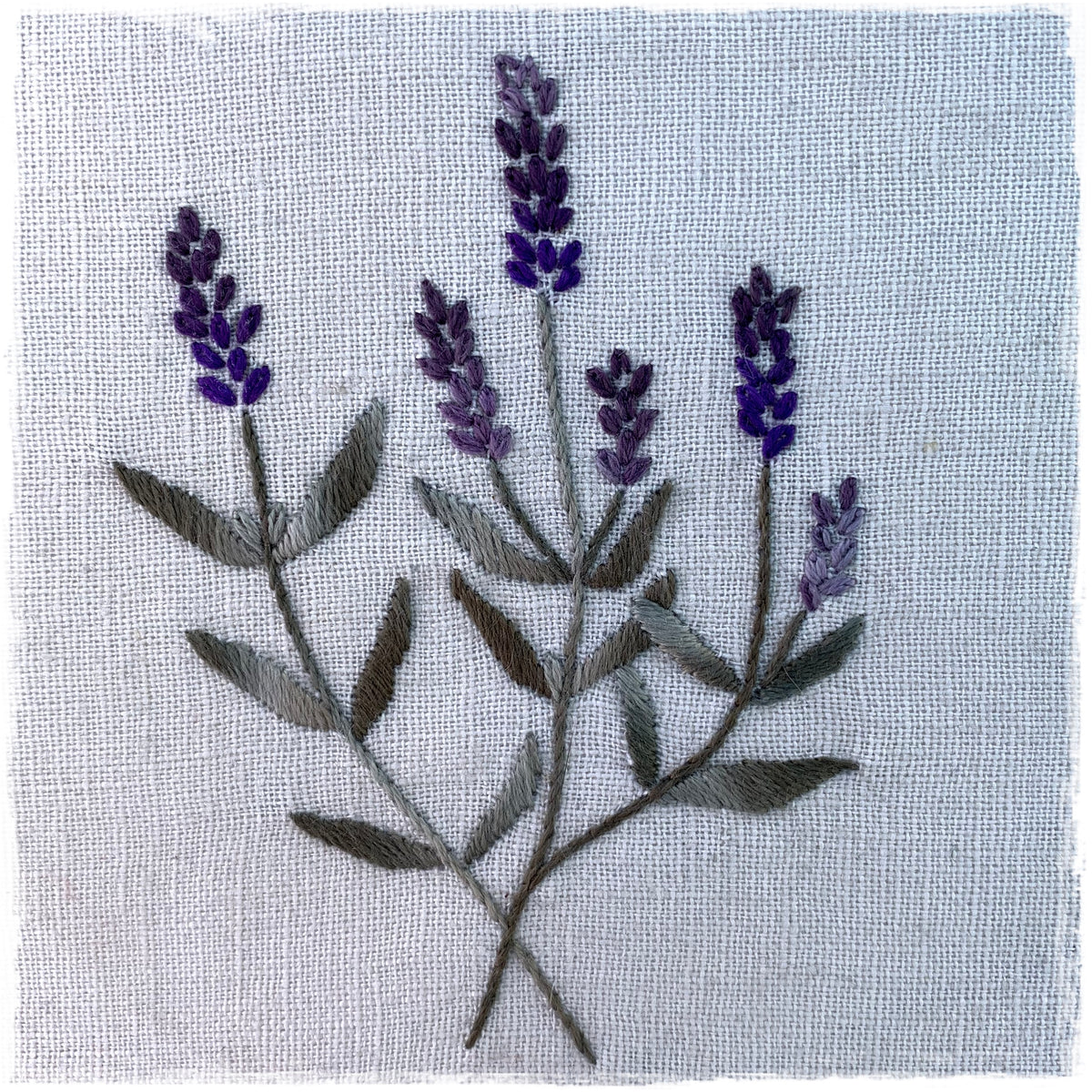 needlecraft pattern for a lavender-colored floral design, likely to be used for quilting or crafting.
