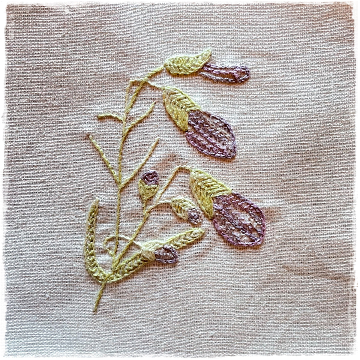 BELL FLOWER HAND EMBROIDERY PATTERN - DIGITAL DOWNLOAD