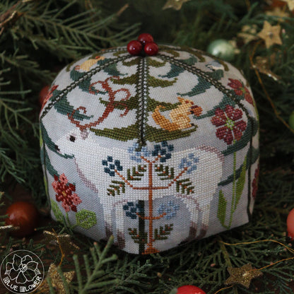 THE BLUE FLOWER - FESTIVE FOREST