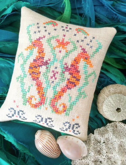 SEAHORSE SWAY - XTR BENEATH THE WAVES