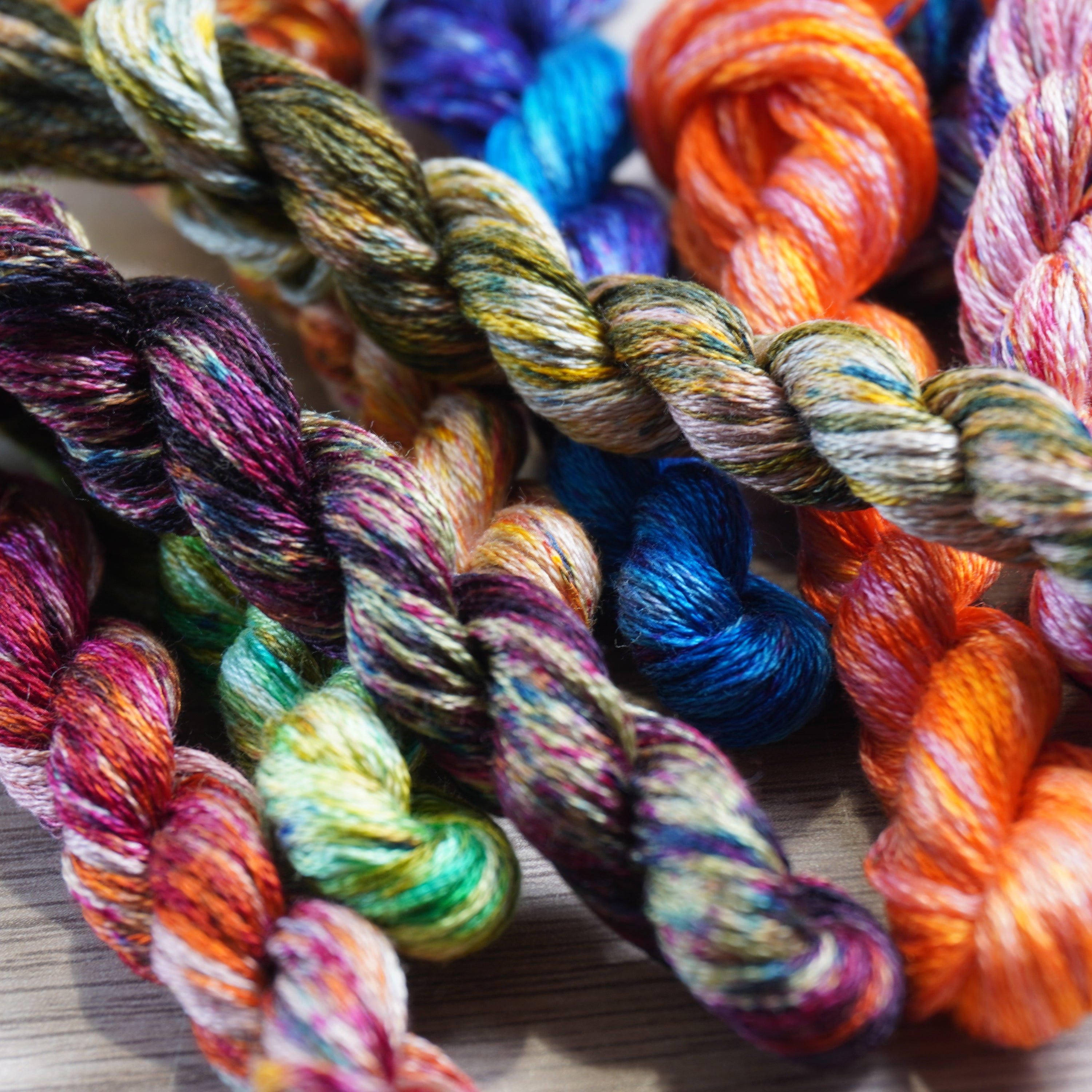 SPECKLE THREAD MYSTERY PACK