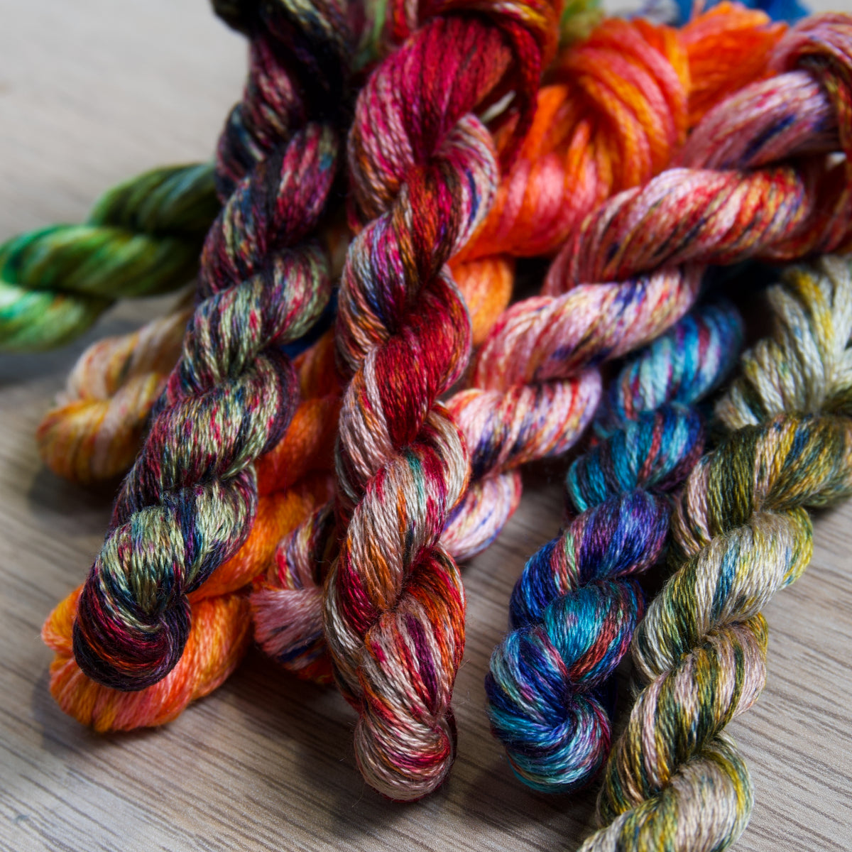 SPECKLE THREAD MYSTERY PACK